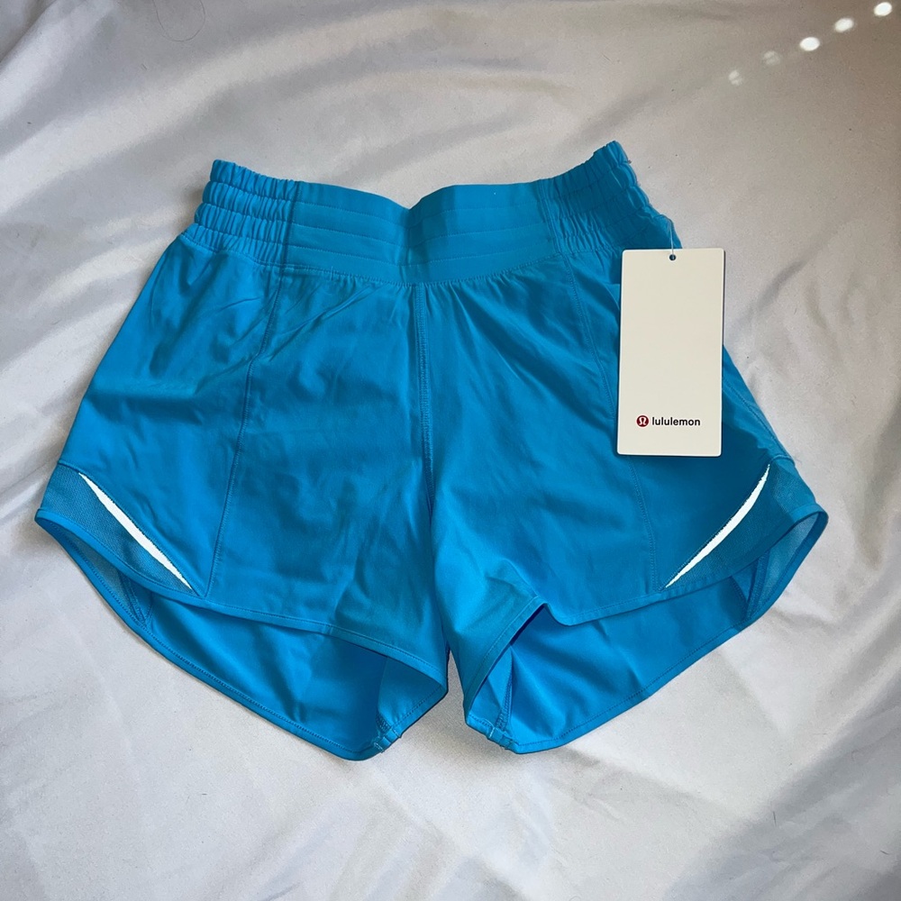 Lululemon Hotty Hot HR Shorts | Size 4 |  4”